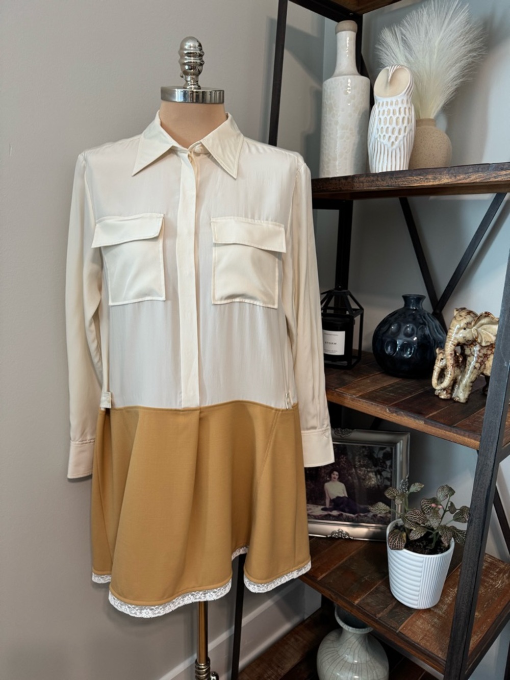 Chloé Mini Dress 100% Silk Wool Blend Skirt Button Front Lace EUR 42 US 10-12